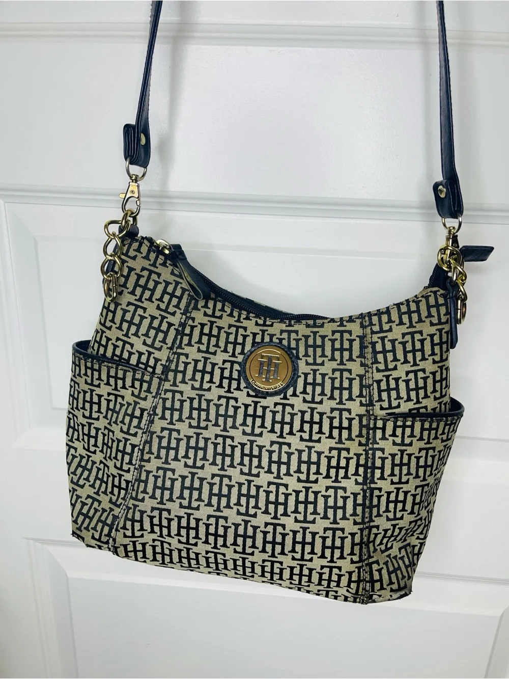 Tommy Hilfiger | Beige and Black Signature Monogram Jacquard Hobo